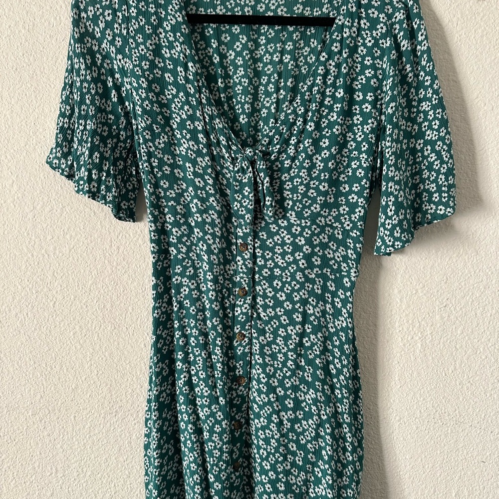Abercrombie & Fitch Green Floral dress